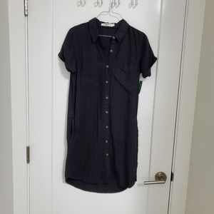 Simon's twik black button down dress